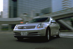 V35 Nissan Skyline Sedan Picture